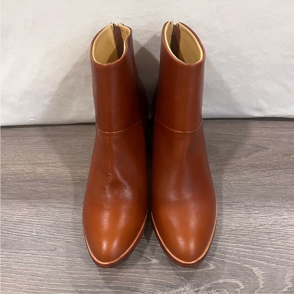 NISOLO Dari Leather Heeled Back Zip Boots in Color “Brandy” Size 8.5 - Picture 10 of 13